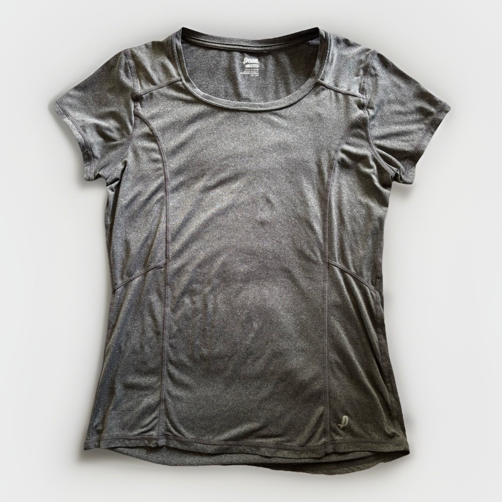 Penn Activewear Top Womens Small Gray Short Sleeve Heathered Reflective Gym Tee